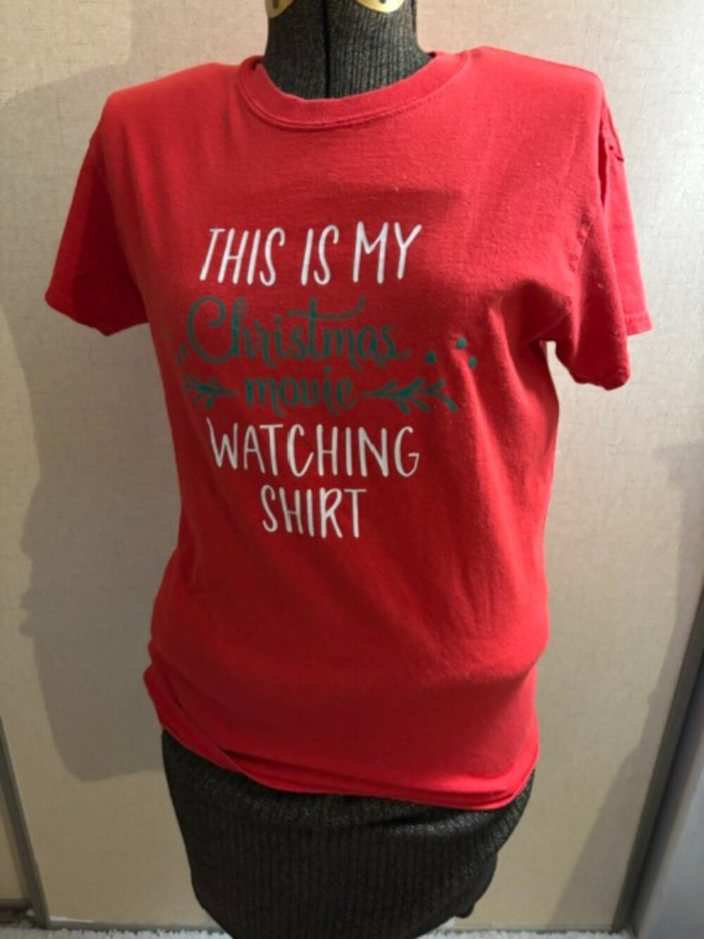 Gildan Small Petite Women Short Sleeve Christmas T-Shirt